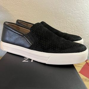 Naturalizer Aileen Black Leather Slip On Shoe